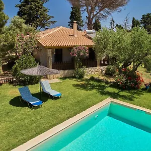 Gerakas Stone House Villa Vasilikí