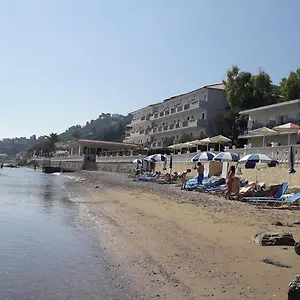Argassi Beach Hotel ホテル