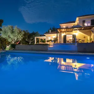 Villa Nina *
