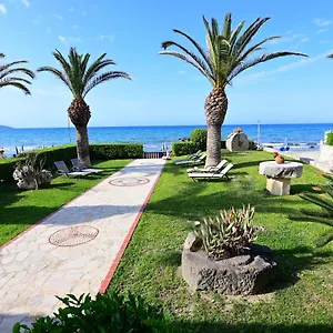 Nadia's & In Argasi, Sea-view *