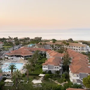 Golden Sun Hotel 4*