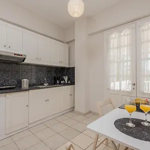 Apartment Effie's
