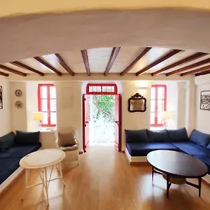 Holiday home Bougainvillea Typical Town House - Private Rooftop Mykonos Town