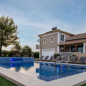 Paradise Villa