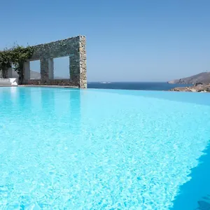 Victoria! * Mykonos Town