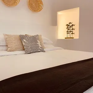 Casa Di Manto Traditional