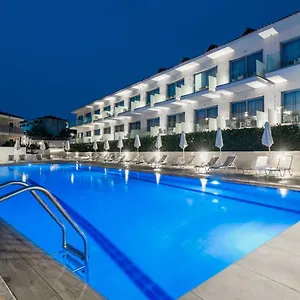 Hotel Karras Grande Plános