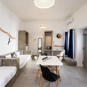 New In The Heart Of - 3 * Mykonos Town