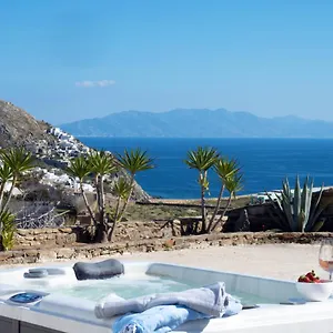 Sunny Roselani Mykonos Town
