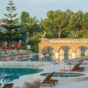 Bitzaro Grande & Hotel