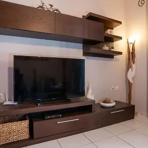 Fivos Apartment