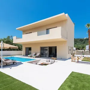 Almo By Villa *