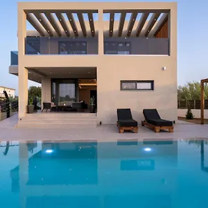 Villa Diamond With Swimming Pool *