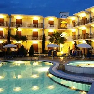 Plaza Pallas Aparthotel