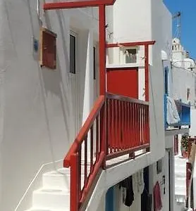 Mama's Townhouse Mykonos Town