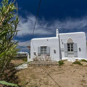 Country house Fos -mykonian House