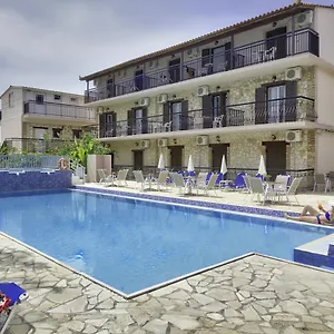 Two Brothers & Apts Ξενοδοχείο με διαμερίσματα 3*