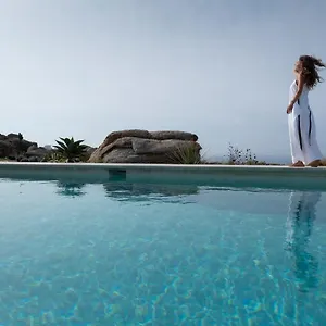 Frederica In Mykonos * Mykonos Town