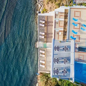 Denise Hotel
