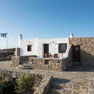 Jakie Villa