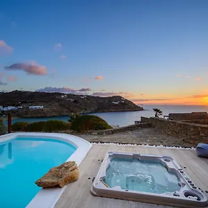Beyond Beachfront Super Paradise