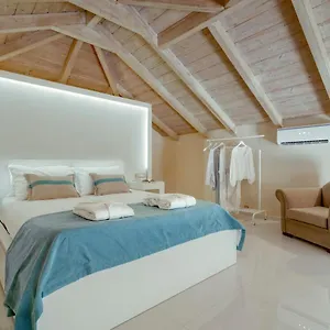 Chryssi Akti Family Holiday home