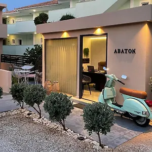Abaton Luxury Ξενοδοχείο με διαμερίσματα Τσιλιβί