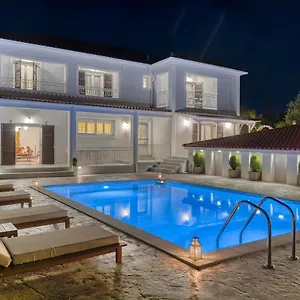 Villa Aigli