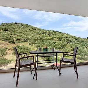 Apartment Dionysia S3 *