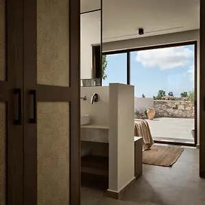 Onore Villa, Featuring Heated Pool, By Thinkvilla * Gaitani