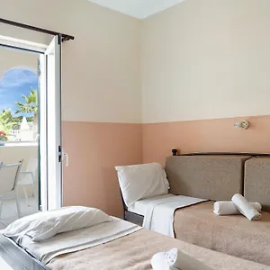 Sandy Maria 505 Apartment *