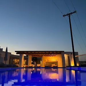 Crystal Aparthotel 2*