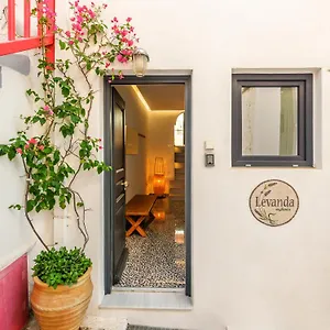 Holiday home Levandamykonos *