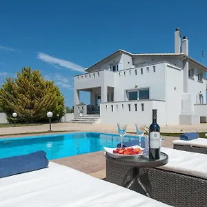 Villa Astarte Muthee Laganas